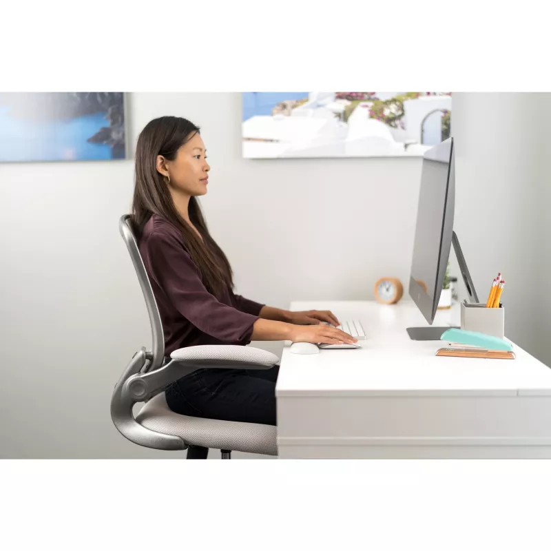 Kensington ErgoSoft Wrist Rest dla standardowej myszy, szary, ekoskóra, żel, Tajwan, MIL-STD-810H Method 504.3 Contamination by Fluids, 200 g, 1 szt.