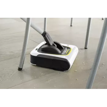 Elektryczna miotła Karcher KB 5 — bezprzewodowa Li‑Ion 3,6 V, czas pracy 30 min, szerokość 230 mm, bezworkowa 0,37 L
