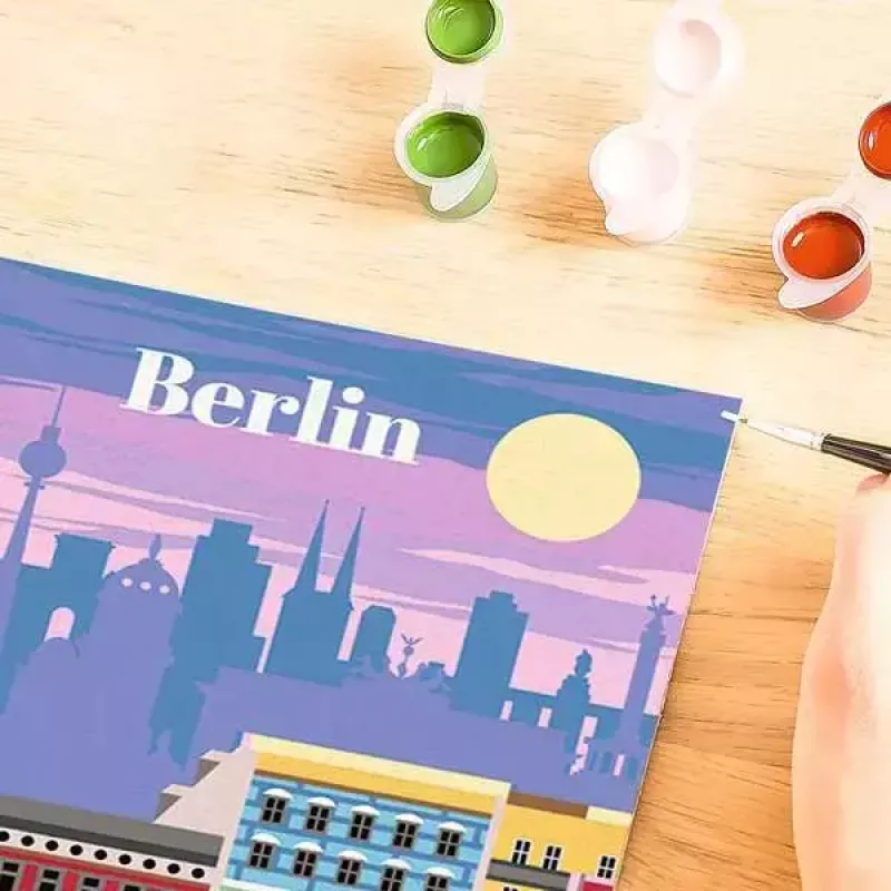 Zestaw do kolorowania po numerkach Ravensburger CreArt Colorful Berlin, motyw malarski, 25521