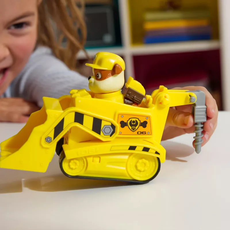 PAW Patrol, buldożer Rubble’a – ciężarówka-zabawka z kolekcjonerską figurką, zabawki przyjazne środowisku dla chłopców i dziewczynek od 3 lat