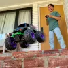 Monster Jam, Oficjalny Smash & Bash Grave Digger Zdalnie Sterowany Pojazd Do Użytku Wewnątrz i Na Zewnątrz, Skala 1:15, Naprawialny Monster Truck, Zabawki Dla Chłopców i Dziewczynek Od 4 Lat