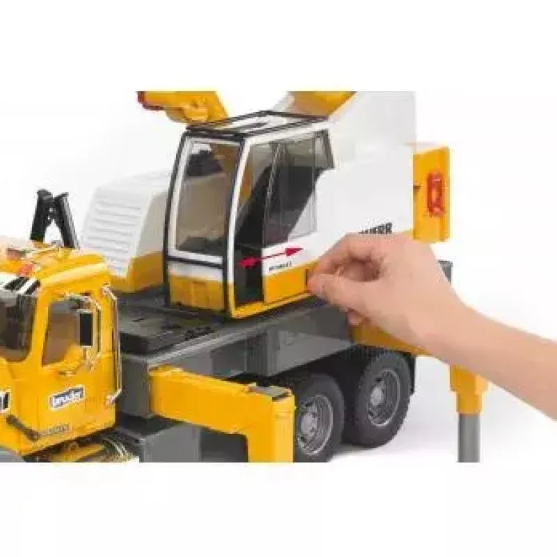 Ciężarówka z dźwigiem BRUDER MACK Granite Liebherr