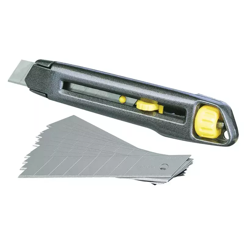 Nóż z odłamywanym ostrzem Stanley Interlock 18 mm