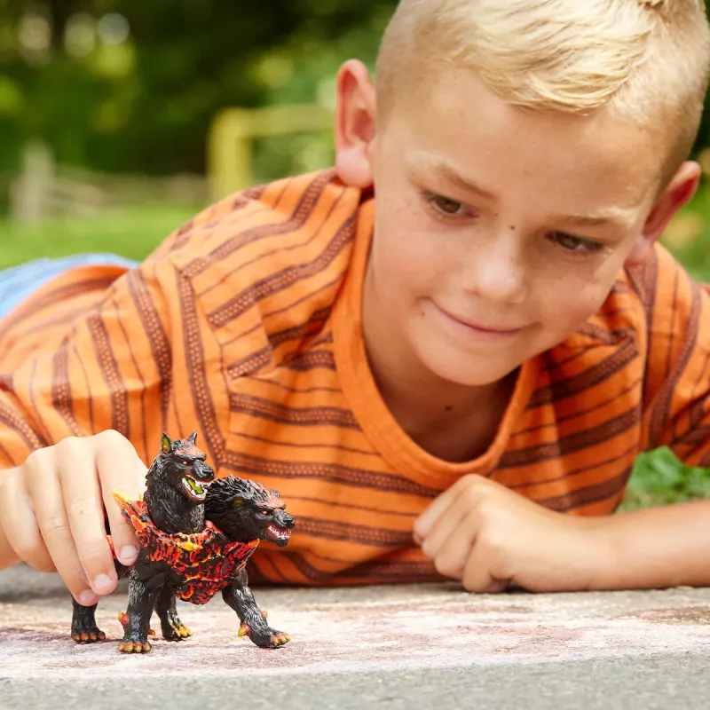 schleich ELDRADOR CREATURES Piekielny Ogier, 7 lat, Świat Lawy, Potwory i smoki, Wielokolorowy, Plastik, 1 szt.