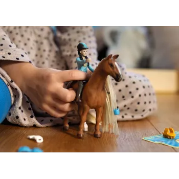 schleich HORSE CLUB Sofia’s Beauties zestaw startowy Kim & Caramelo