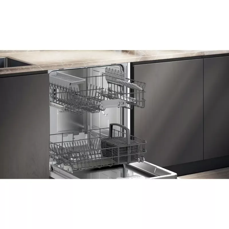 Zmywarka Siemens iQ100 SN61HX01TE w pełni zabudowana, 13 kompletów, 46 dB, 9 l/cykl, klasa energetyczna C