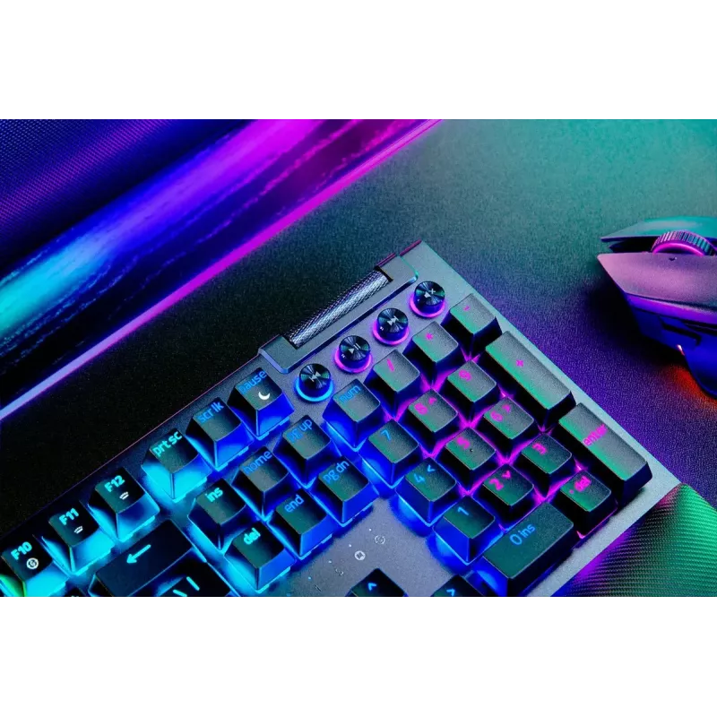 Klawiatura Razer CzarnyWidow V4 Pro Gaming USB QWERTY US International Czarna Mechaniczna RGB LED