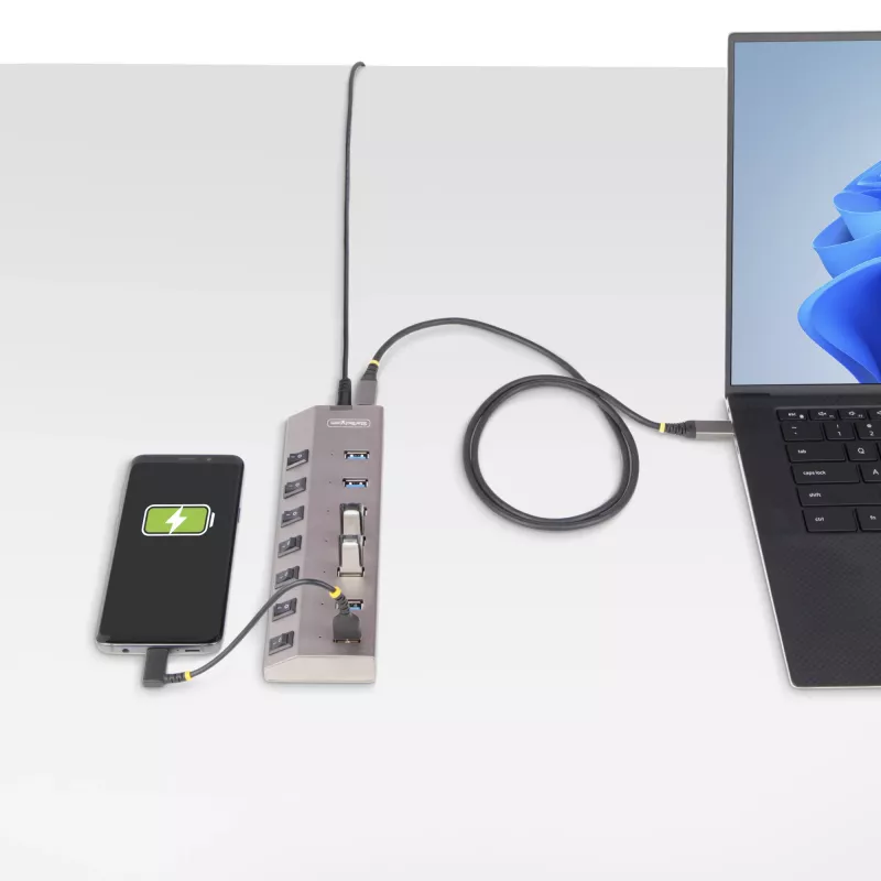 StarTech.com 7-portowy samozasilający się hub USB-C z indywidualnymi przełącznikami wł./wył., hub USB 3.0 5 Gb/s z zasilaczem, hub rozszerzający USB-C na USB-A do komputerów stacjonarnych/laptopów, hub USB Type-C z BC 1.2