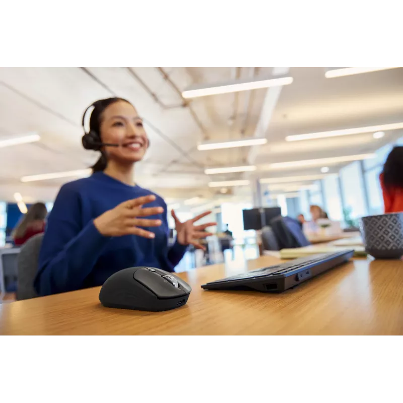 HP 700 Ładowalna Mysz Bezprzewodowa, Symetryczna, RF Bezprzewodowa + Bluetooth, 6000 DPI, Czarna
