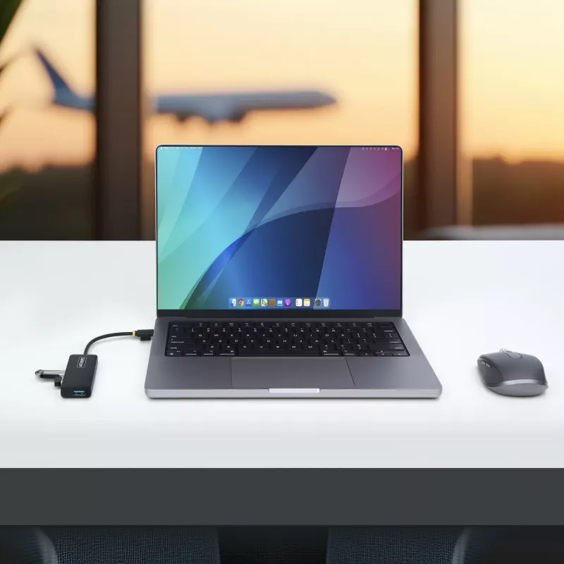 StarTech.com 4-portowy hub USB-C, 5 Gb/s, USB-C na 4x USB-A, zasilany z magistrali, kompaktowy mini hub podróżny, wieloportowy rozdzielacz USB 3.0, przenośny hub, zabezpieczenie nadprądowe