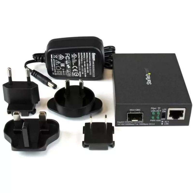 StarTech.com Gigabit Ethernet Fiber Media Converter z otwartym gniazdem SFP