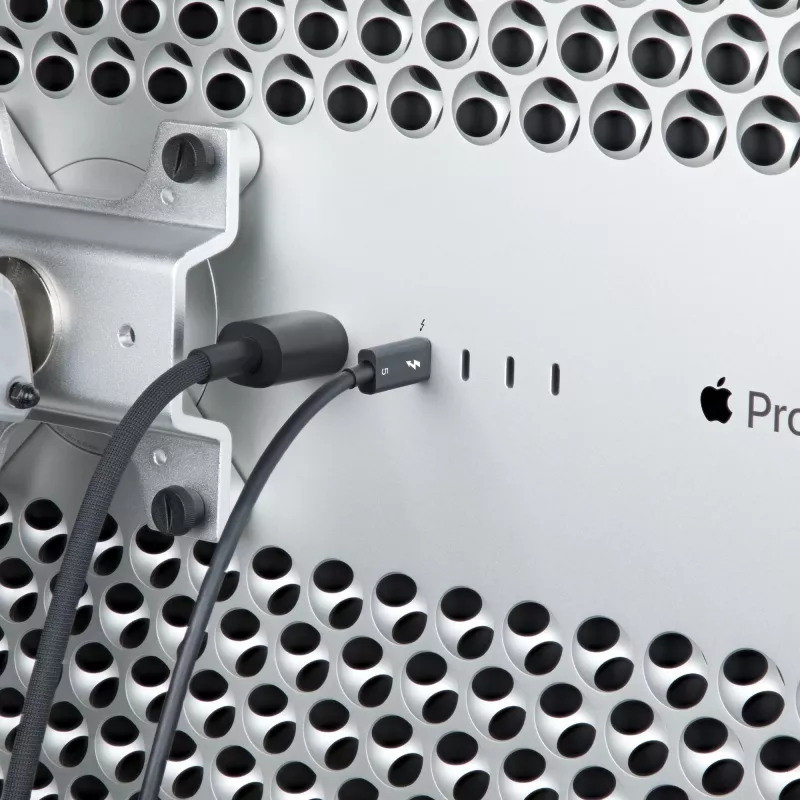 StarTech.com 3ft (1m) kabel Thunderbolt 5, 80 Gb/s/do 120 Gb/s, PD 240 W, 8K 60 Hz, certyfikowany kabel Thunderbolt – kompatybilny z Thunderbolt 4/USB4/USB-C