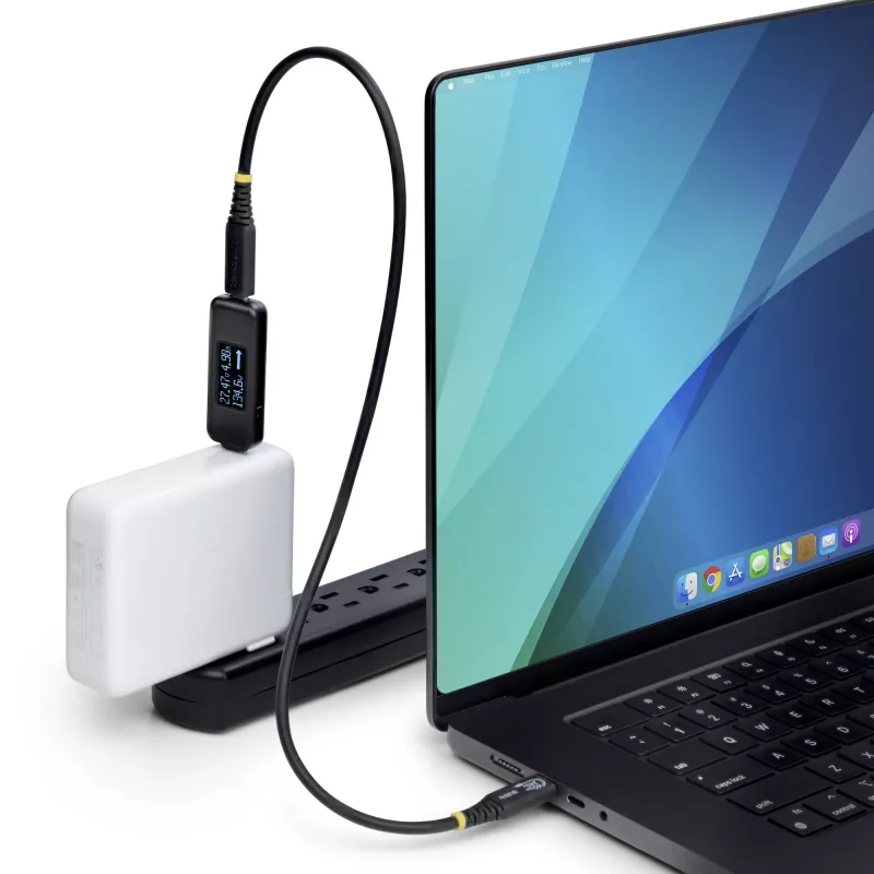StarTech.com Tester zasilania USB-C, multimetr cyfrowy, dwukierunkowy miernik napięcia i prądu, do 240 W PD EPR, przenośny tester zasilania kabli i portów USB-C