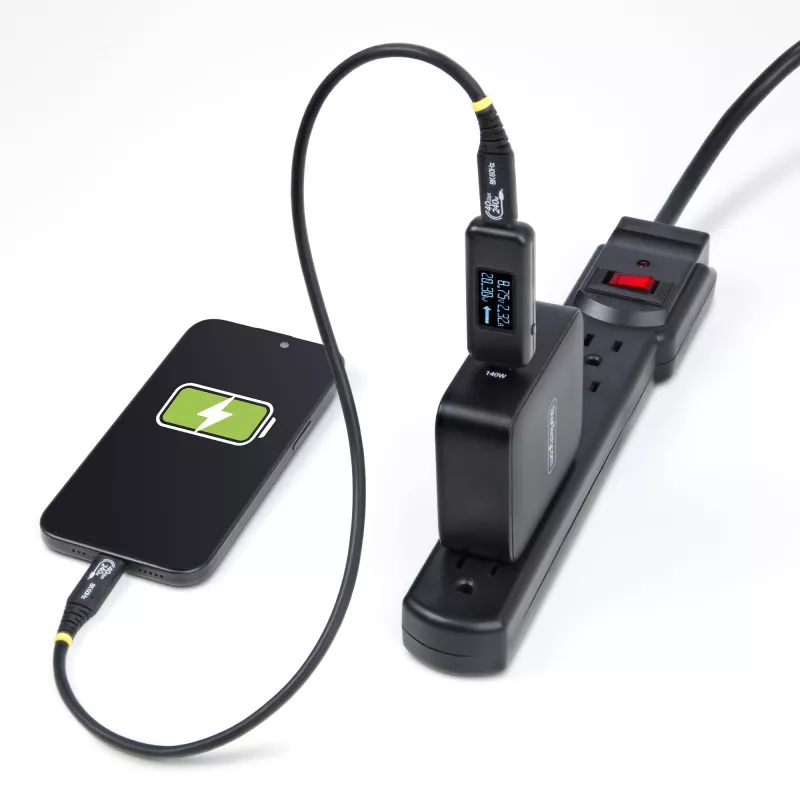 StarTech.com Tester zasilania USB-C, multimetr cyfrowy, dwukierunkowy miernik napięcia i prądu, do 240 W PD EPR, przenośny tester zasilania kabli i portów USB-C