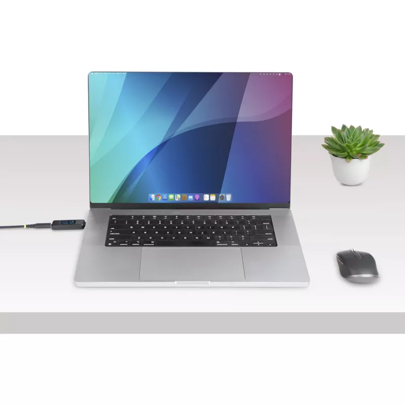 StarTech.com Tester zasilania USB-C, multimetr cyfrowy, dwukierunkowy miernik napięcia i prądu, do 240 W PD EPR, przenośny tester zasilania kabli i portów USB-C