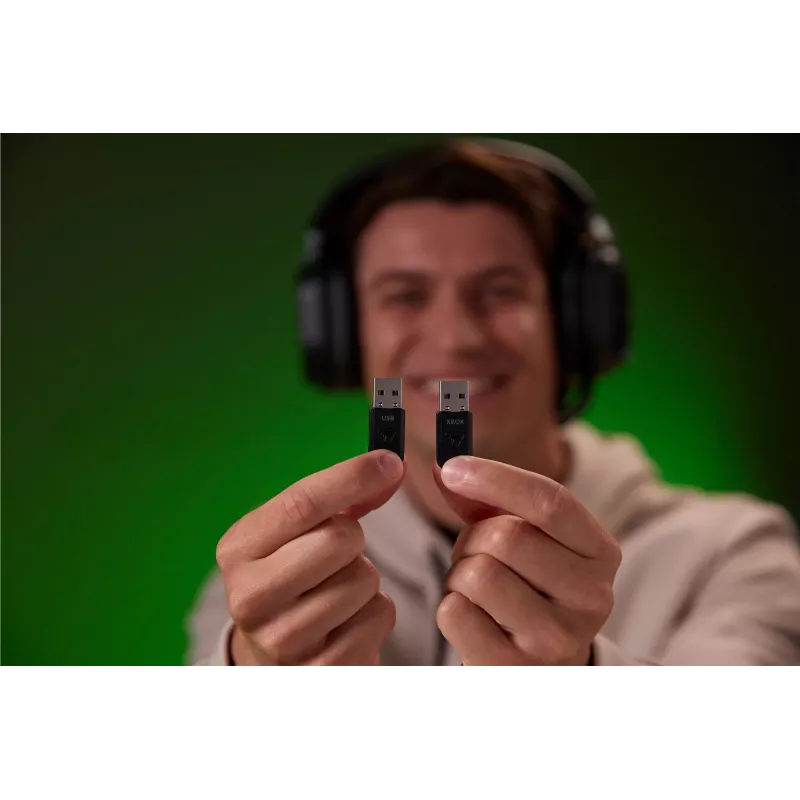Turtle Beach Stealth 700 Czarny Bezprzewodowy Zestaw Słuchawkowy do Gier dla Xbox z 80-godzinną baterią, Bluetooth, podwójnymi nadajnikami i 60-milimetrowymi przetwornikami dla Xbox Series X lub S, Xbox One, PC i urządzeń mobilnych
