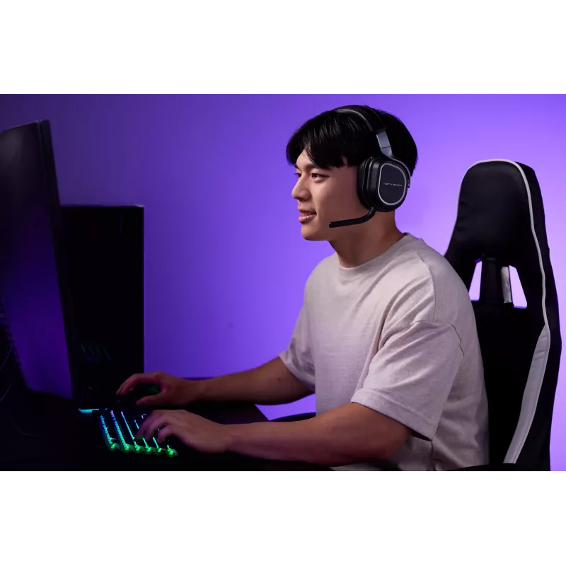 Turtle Beach Stealth 700 Czarny Bezprzewodowy Zestaw słuchawkowy do gier na PC z baterią do 80 godzin, Bluetooth, podwójnymi nadajnikami i głośnikami 60 mm na PC, PS5, PS4 i urządzenia mobilne