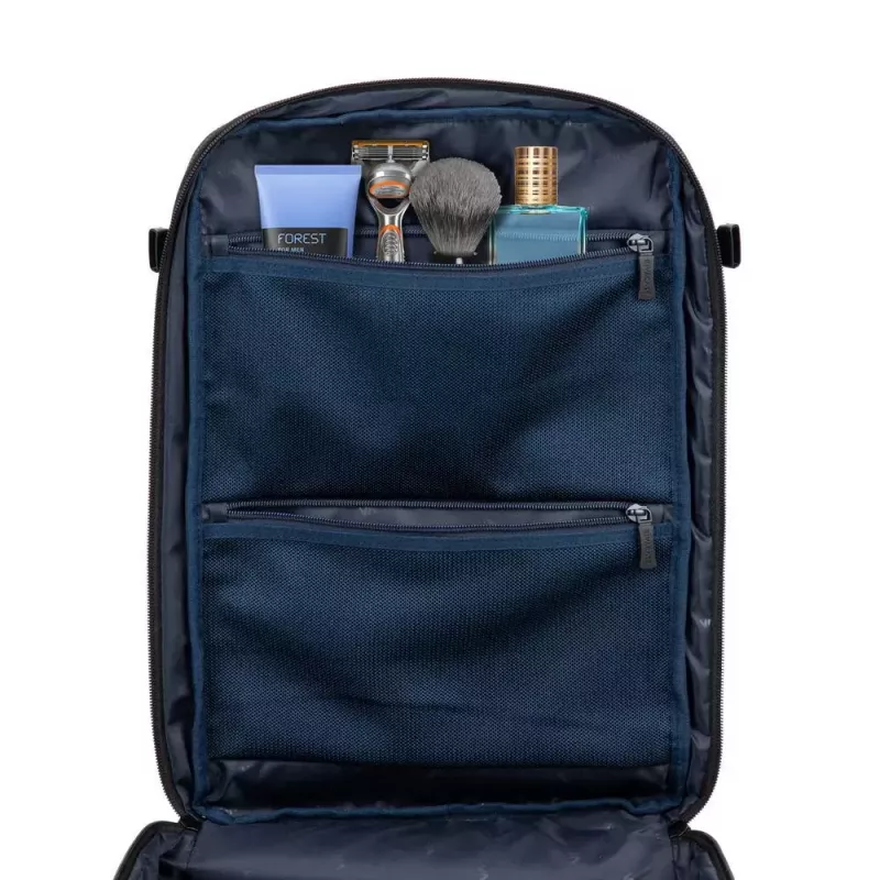 Plecak Rivacase 8461 43.9 cm 17.3 cala Czarny 2 kieszenie przednie