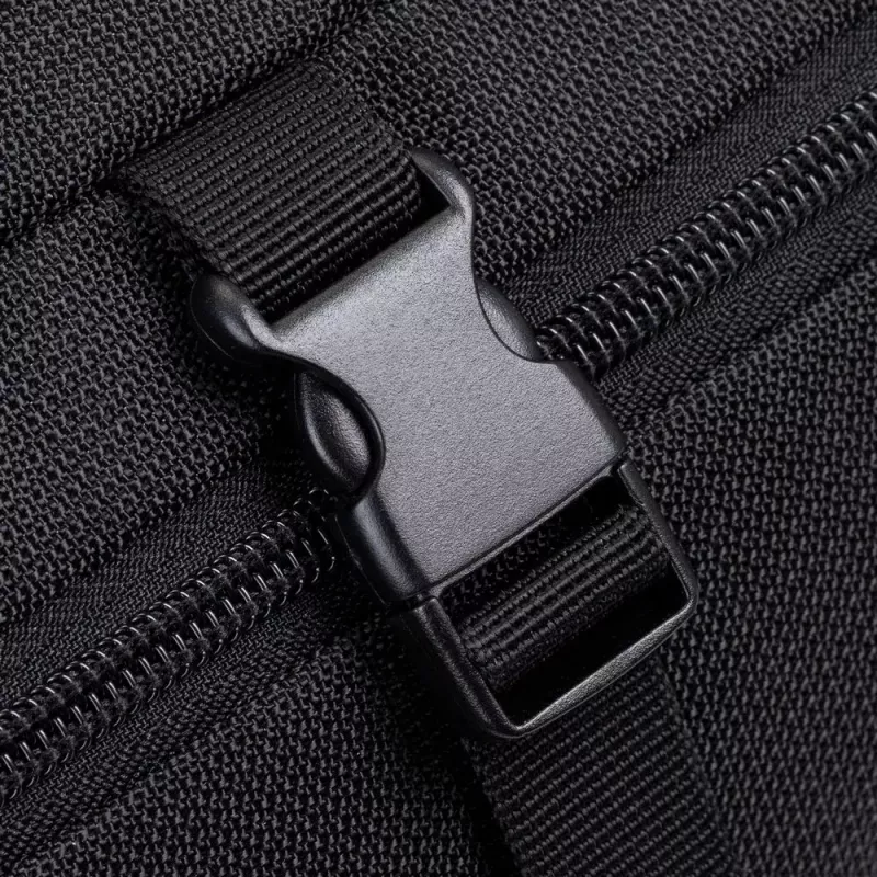 Plecak Rivacase 8461 43.9 cm 17.3 cala Czarny 2 kieszenie przednie