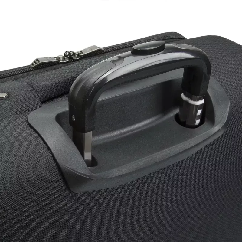 Walizka na kółkach Rivacase 8481 do laptopów 15,6 cala, poliester, 3,2 kg, czarna