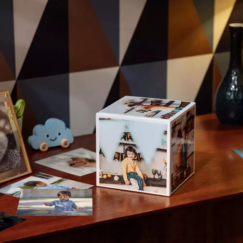 Papier fotograficzny Canon 2311B075 różowy połysk