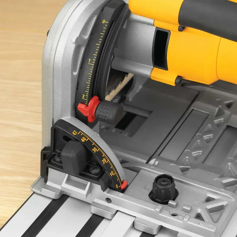 Piła tarczowa DeWALT DWS520KTR-QS 16.5 cm 4000 RPM 1300 W