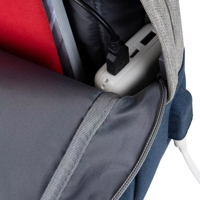 Plecak Rivacase 7562 39.6 cm (15.6 cala)
