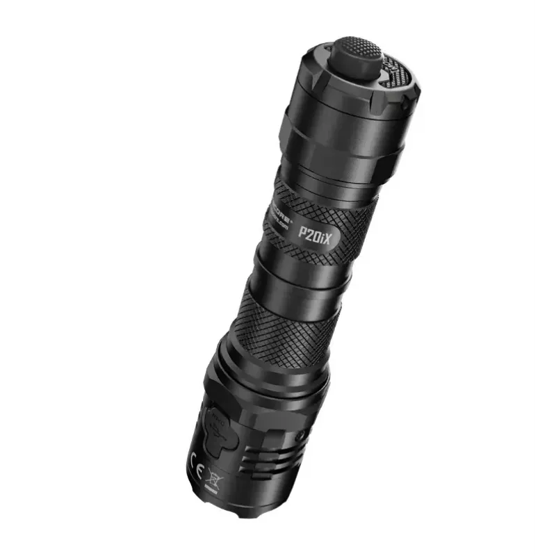Latarka taktyczna Nitecore P20iX Czarna 4000 lm USB ładowalna