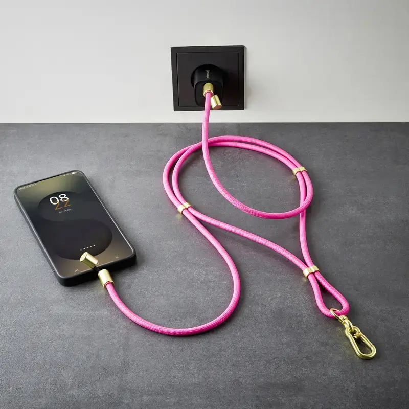 Intenso USB-C Charging Lanyard Smycz na telefon z kablem do ładowania 60W szybkie ładowanie regulowana długość 1,65m nylon neonowy różowy