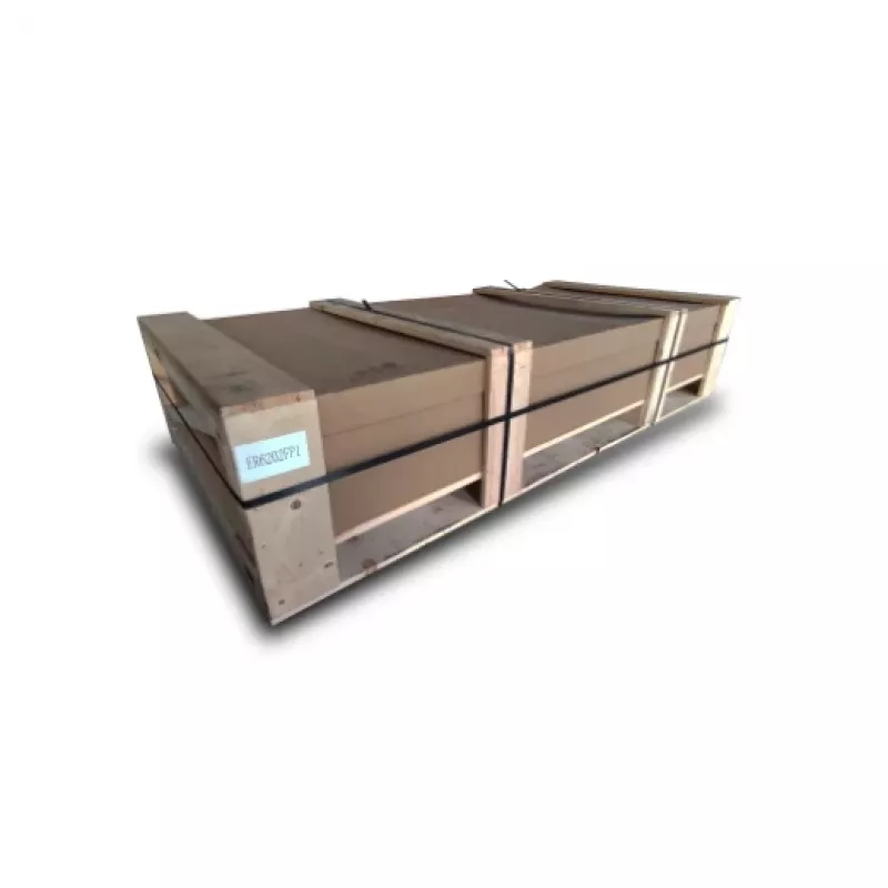 APC Easy Rack, 42U, czarny, z dachem, kółkami, stopkami, 4 wspornikami i panelami bocznymi, bez dna, 1991H x 600W x 1000D mm