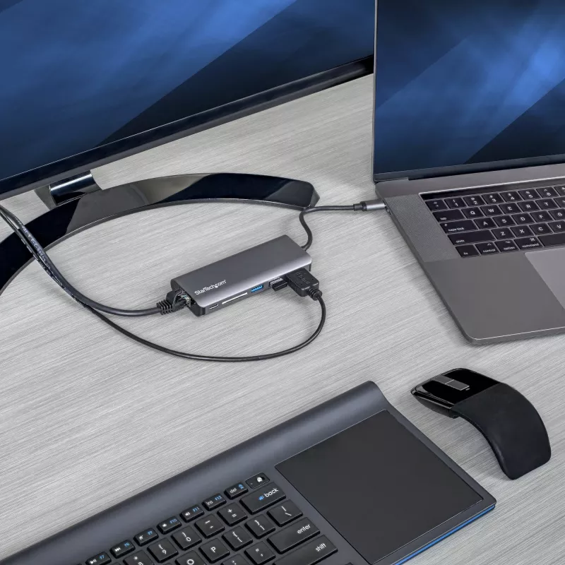 StarTech.com Adapter wieloportowy USB C — podróżna stacja dokująca USB-C z 4K HDMI, 3-portowym hubem USB 3.0, czytnikiem SD/SDHC, GbE, zasilaniem przejściowym PD 3.0 60 W — USB Type-C/Thunderbolt 3 — zamiennik DKT30CSDHPD