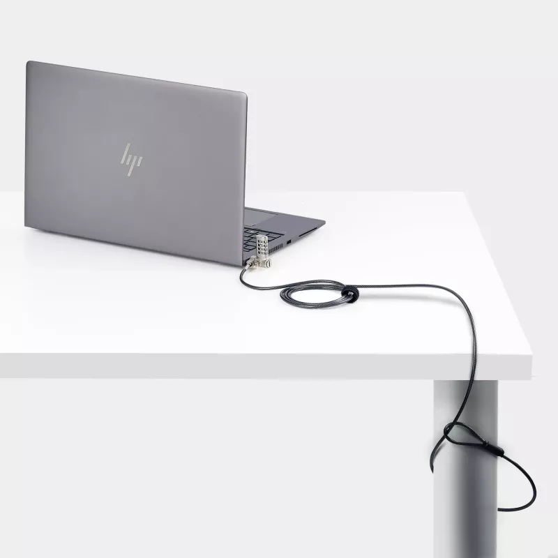 StarTech.com Universal Laptop kabel Lock 6.6ft (2m), Serialized Security kabel for Notebook, Kompatybilny w/Noble Wedge®/Nano/K-Slot; Keyless Combination kabel, TAA