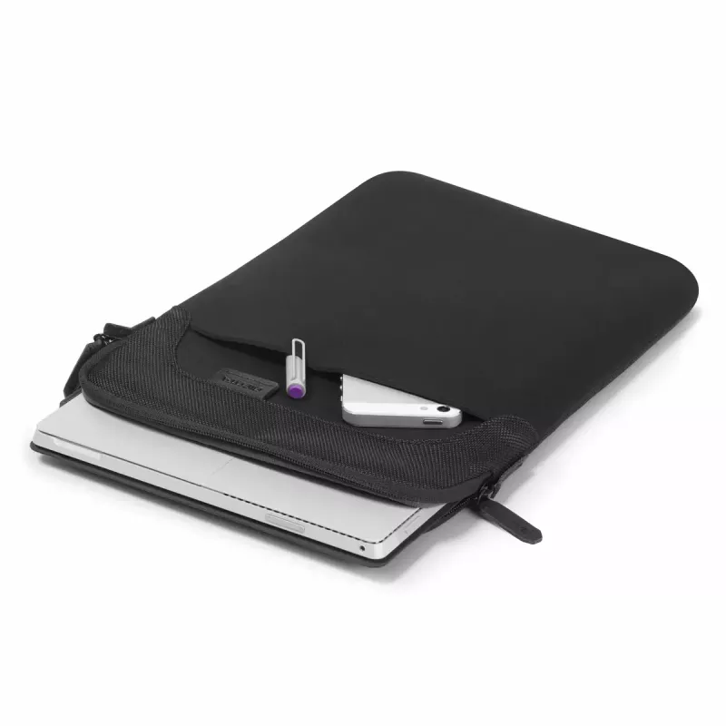 Etui DICOTA Ultra Skin PRO 33.8 cm (13.3 cala)