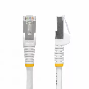 StarTech.com 50 cm biały kabel Ethernet CAT8, bezzaczepowy RJ45, 25G/40G, 2000 MHz, 100W PoE++, S/FTP, 26AWG czysta miedź, LSZH, ekranowany kabel krosowy sieciowy z odciążeniami, testowany indywidualnie