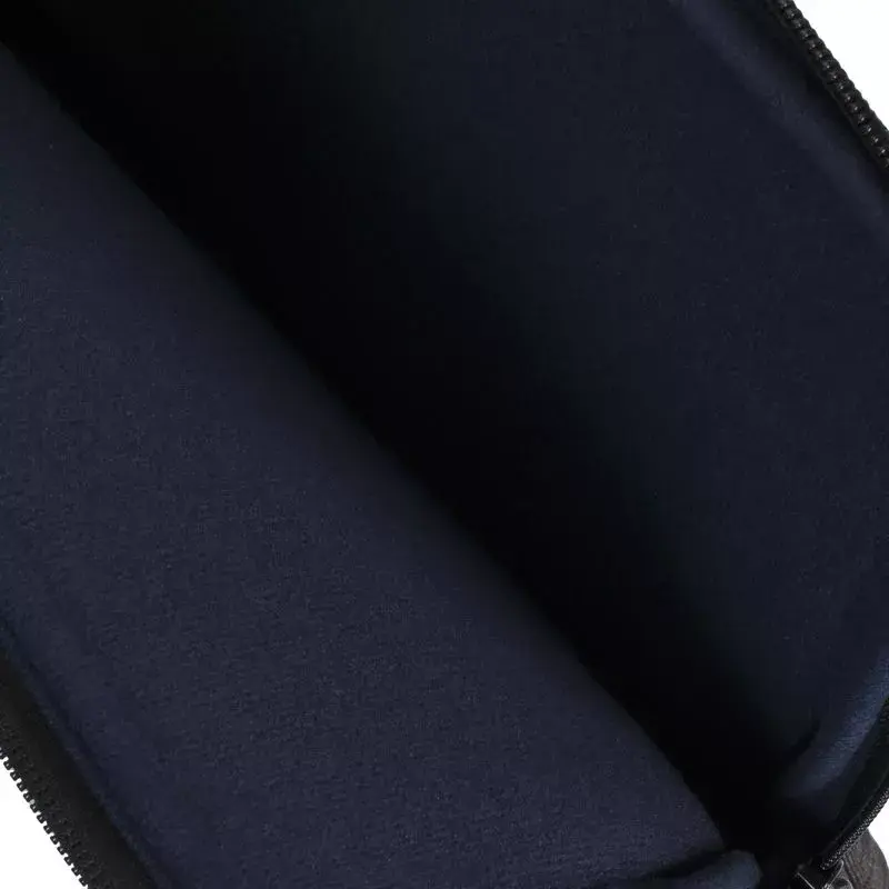 Etui pokrowiec Rivacase 7705 39,6 cm (15,6 cala) Czarny