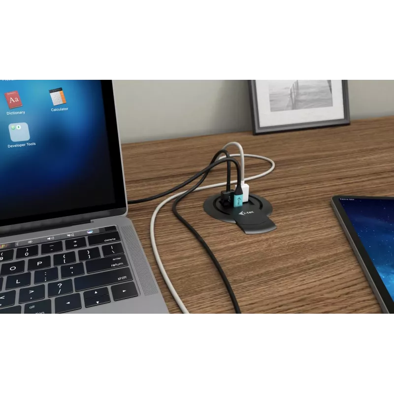 Ładowarka i-tec wbudowana biurkowa szybka ładowarka USB-C PD 3.0 + 3x USB 3.0 QC3.0 96 W