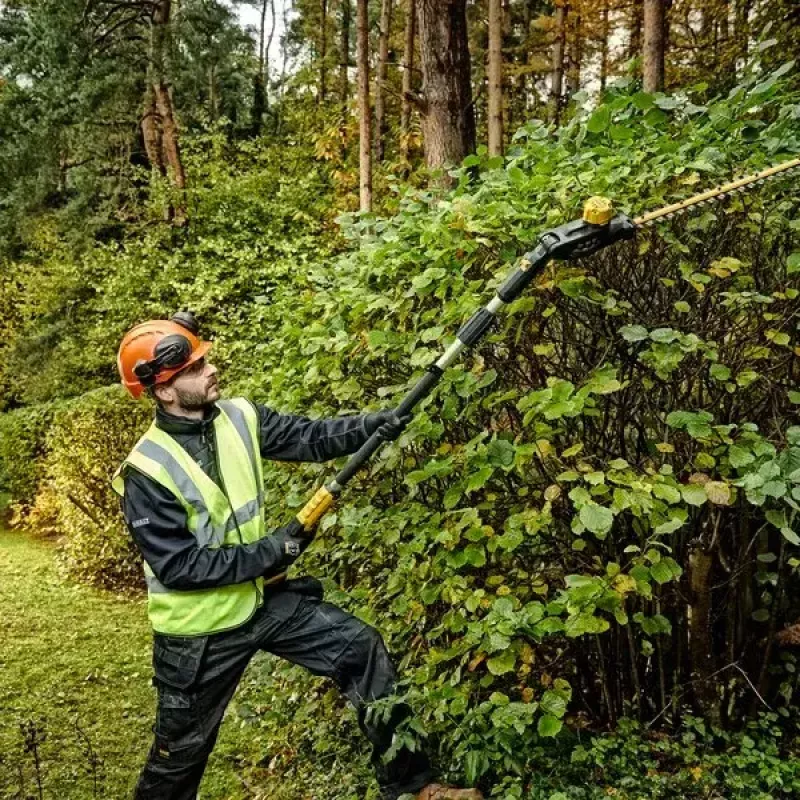 Nożyce do żywopłotu na wysięgniku DeWALT DCMPH566N-XJ