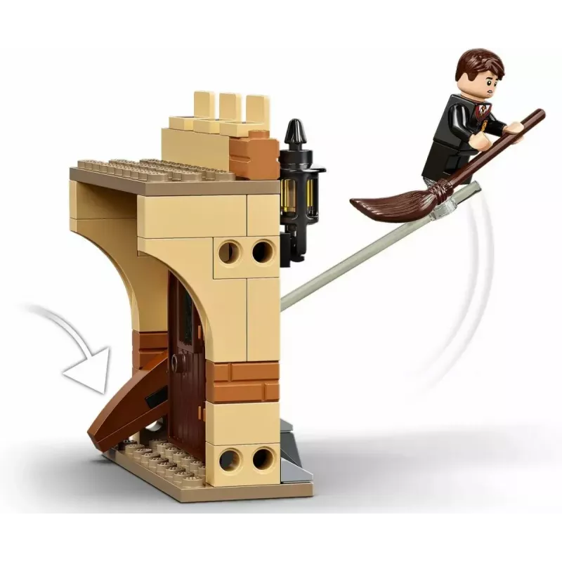 Zestaw LEGO Harry Potter Pierwsza lekcja latania w Hogwarcie 76395 z minifigurkami Harry'ego i Dracona