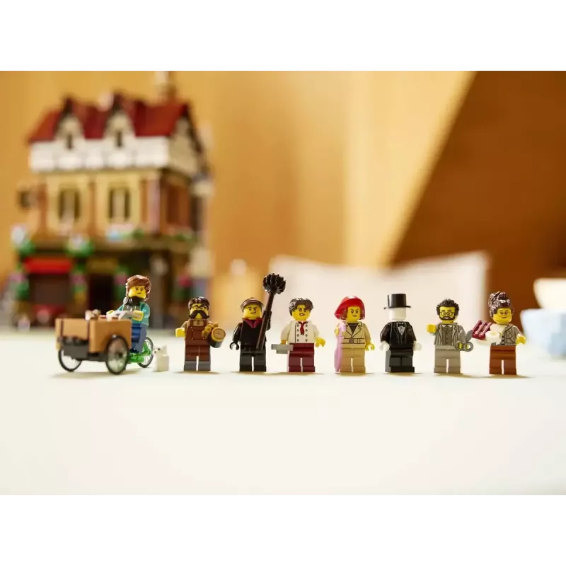 Zestaw konstrukcyjny LEGO Icons 10350 Tudor Corner House — 3266 elementów, 8 minifigurek, wiek 18+, 260×250×310 mm