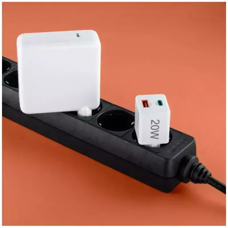 Hama 00201991 ładowarka do urządzeń mobilnych Zestaw słuchawkowy, Powerbank, Smartfon, Tablet Biały AC Szybkie ładowanie Do użytku wewnątrz pomieszczeń