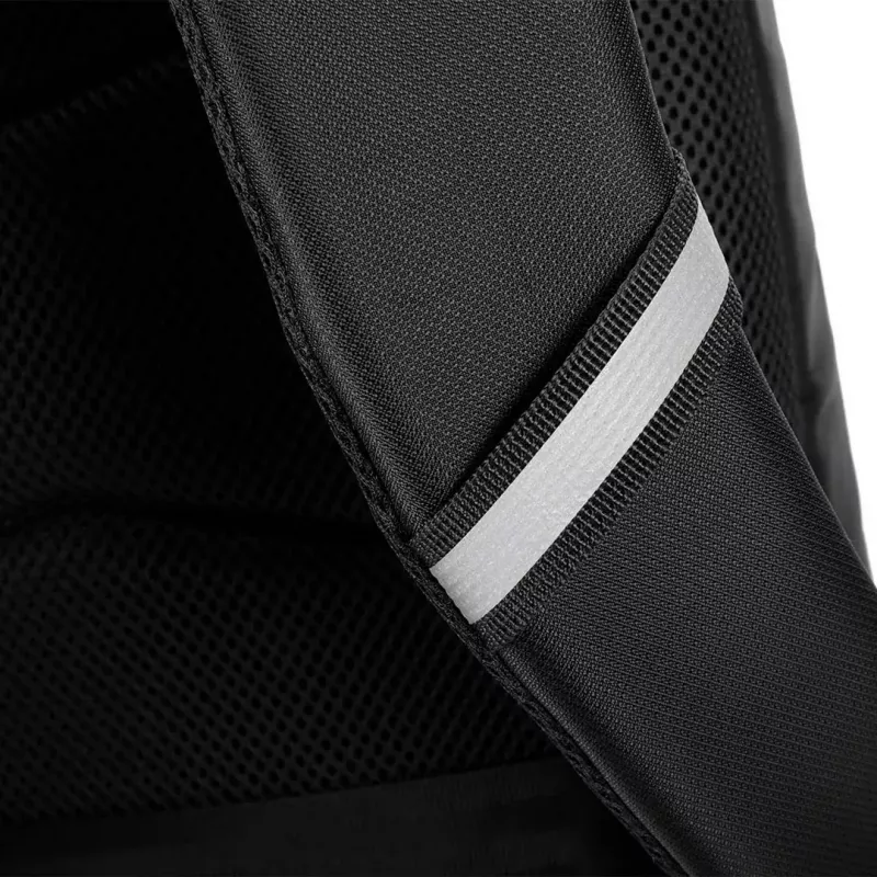Torba na laptopa MODECOM Active 15 PLE‑MC‑ACTIVE‑15 do laptopów 15,6 cala, 8 GB RAM (etykieta) — skóra ekologiczna, czarna, zapięcie na zamek, port USB