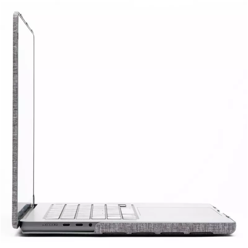 Etui hardshell Zagg do MacBook Air 13 (M3/M2) — Smoke, precyzyjnie dopasowana osłona ochronna