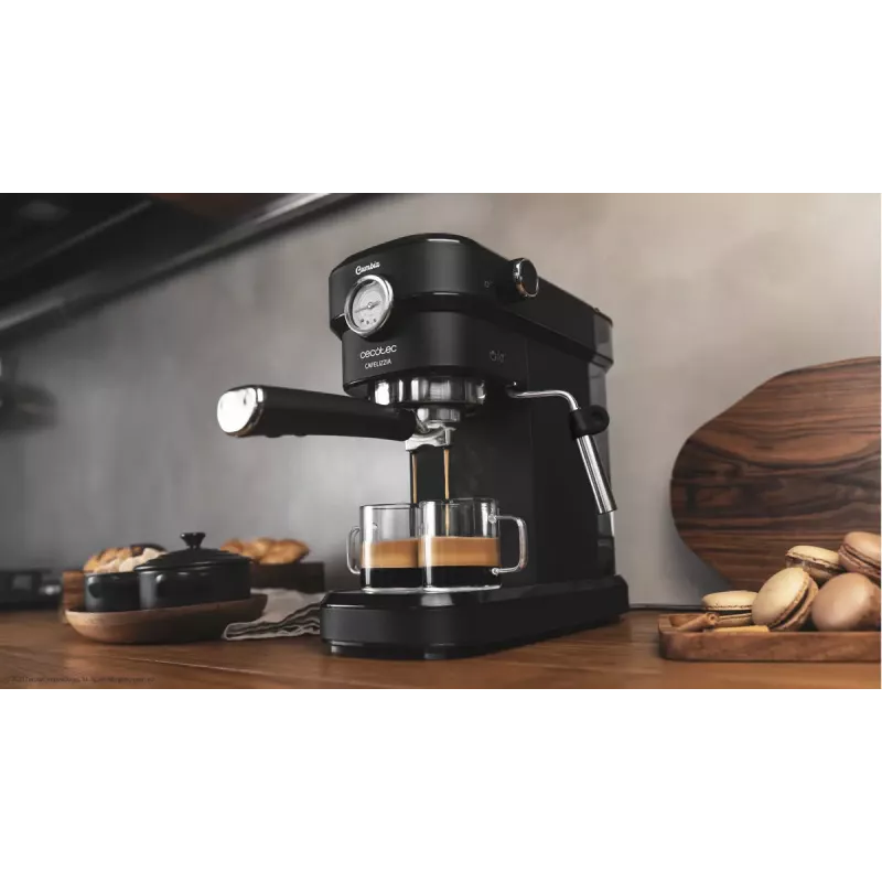 Cecotec Cafelizzia 790 Black Pro ekspres do kawy, 1,2 l, 20 bar, czarny