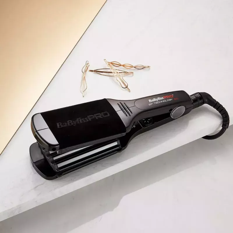 Lokówka karbująca BABYLISS BAB2512EPCE — przewodowe płytki ceramiczno-turmalinowe, 5 poziomów temperatury, maks. 200°C, obrotowy przewód 2,7 m, 0,89 kg, ciepły czarno-różowy
