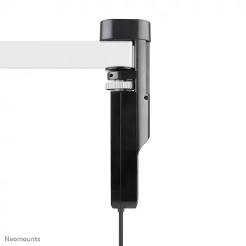 Gniazdo biurkowe Neomounts DS22-840BL6 z zaciskiem i portami USB-C i USB-A – szybkie ładowanie