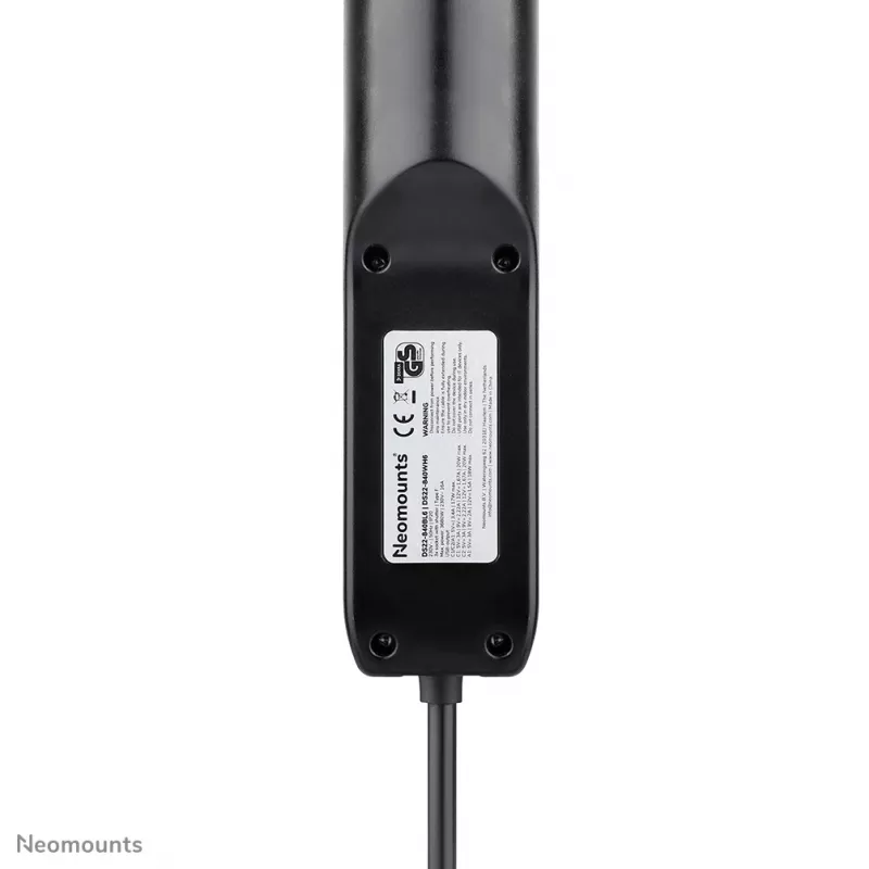 Gniazdo biurkowe Neomounts DS22-840BL6 z zaciskiem i portami USB-C i USB-A – szybkie ładowanie