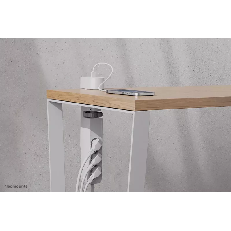 Neomounts DS22-840WH6 Gniazdo biurkowe z zaciskiem i portami USB-C i USB-A - Szybkie ładowanie