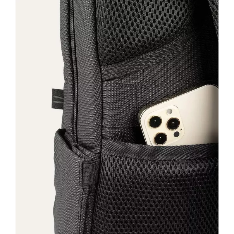Plecak Tucano Binario Gravity Antracyt z tworzywa z recyklingu