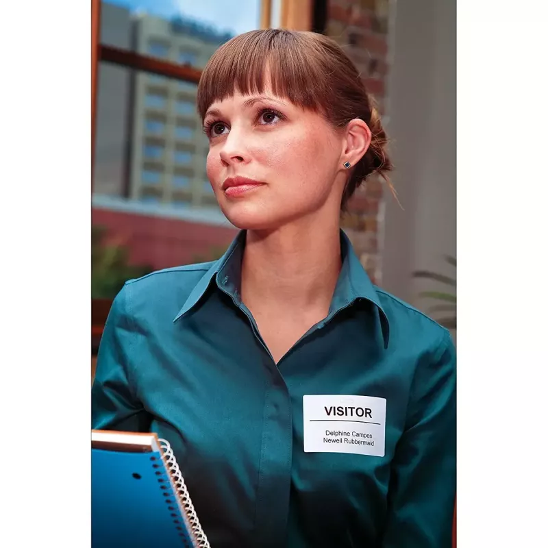 Oryginalne etykiety DYMO LabelWriter na identyfikatory/wizytówki | 51 mm x 89 mm | Bezklejowe | Rolka 300 etykiet łatwo odklejalnych | Do drukarek etykiet LabelWriter | Wyprodukowano w Europie