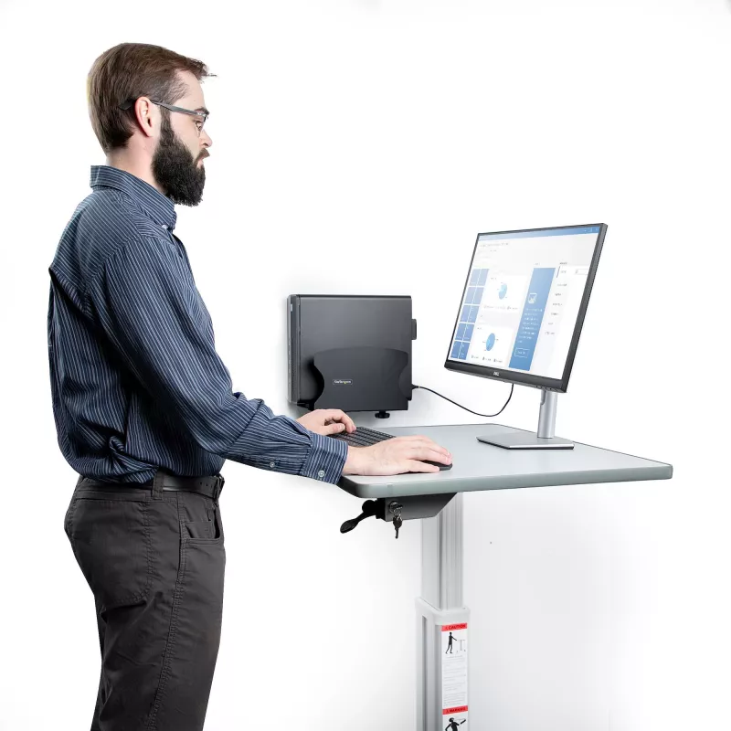 Uchwyt ścienny do komputera PC StarTech.com, obsługa komputerów stacjonarnych do 18 kg, beznarzędziowa regulacja 50–200 mm, wytrzymała półka/uchwyt ścienny do obudowy PC/wieży